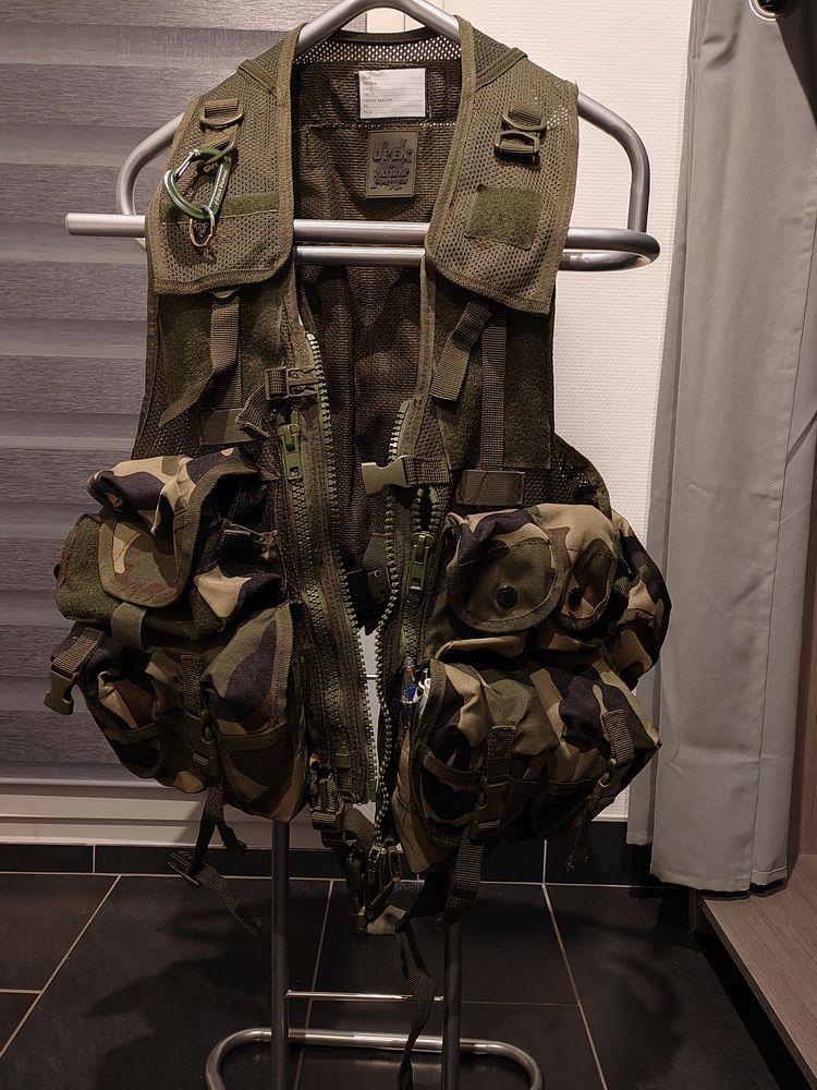 Gilet tactique camouflage 0 Cernay (68)