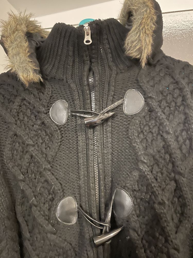 gilet type caban excellent �tat. capuche amovible. chaud et confortable. 15 Pfastatt (68)