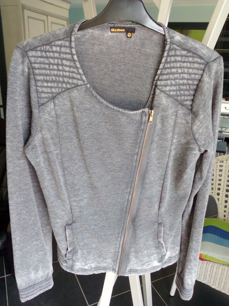 Gilet Veste Molletonn� -  Bizzbee  - Femme - Taille M 15 Arques (62)