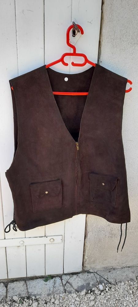 Gilet western daim  marron Taille L 35 Sorgues (84)