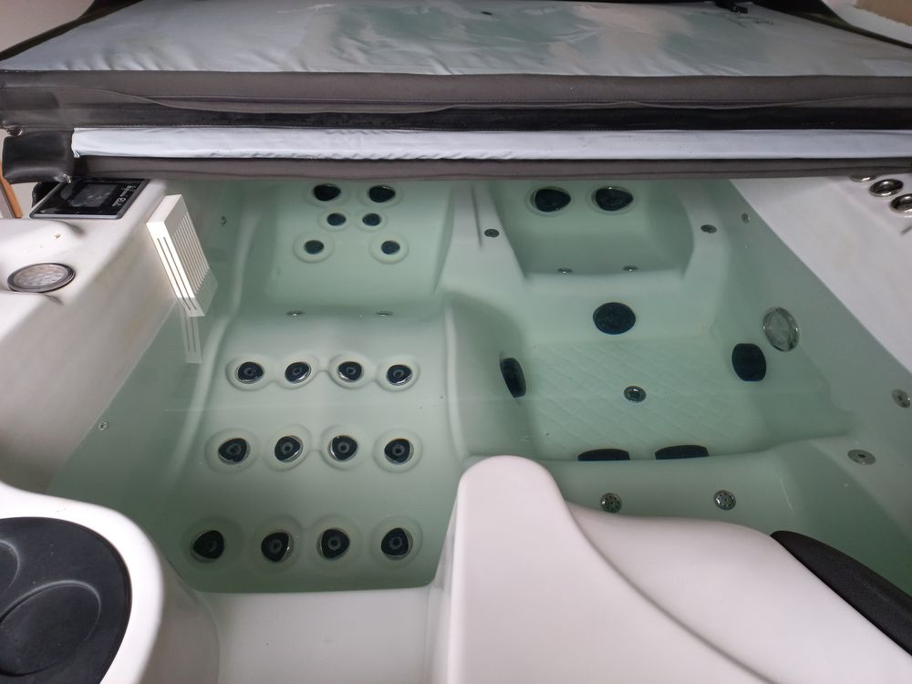 Spa Giovanni Riboli 3 places 5200 Romans (79)