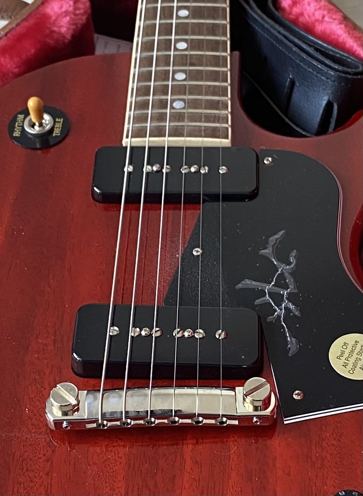 Gipson LP Sp�cial Vintage Cherry 1300 Agde (34)