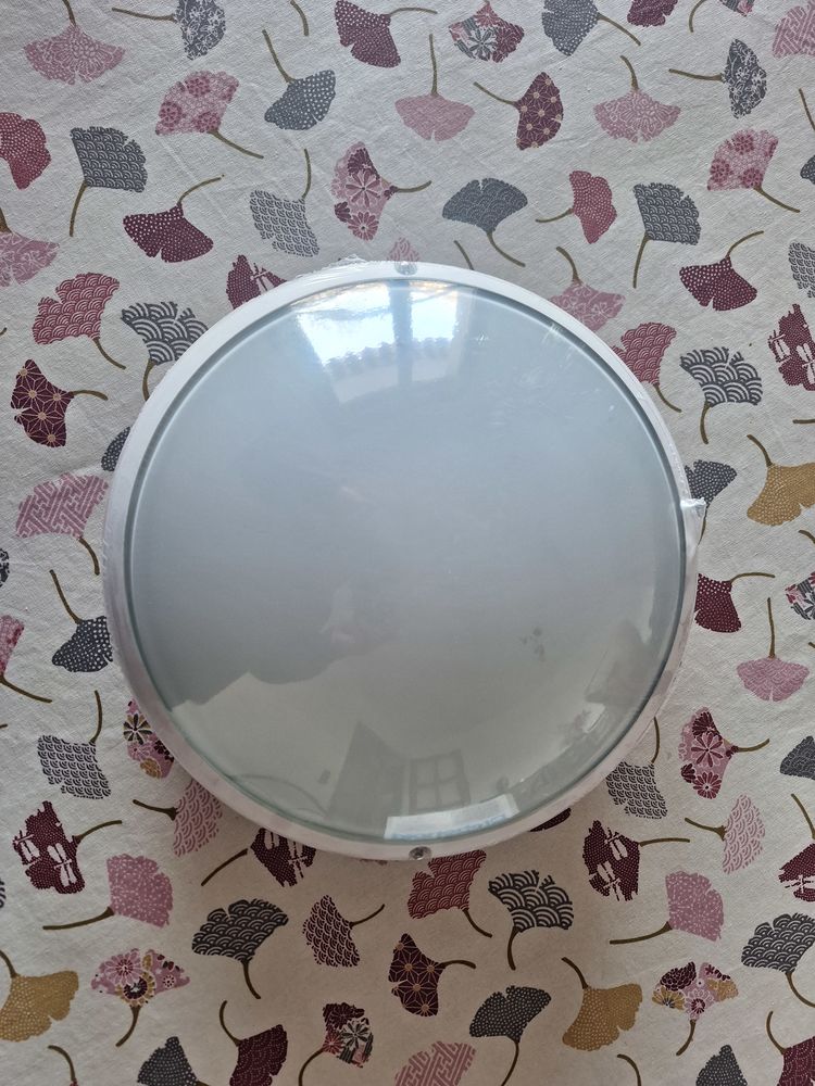 Globe plafonnier ou applique blanc neuf 15 Gap (05)