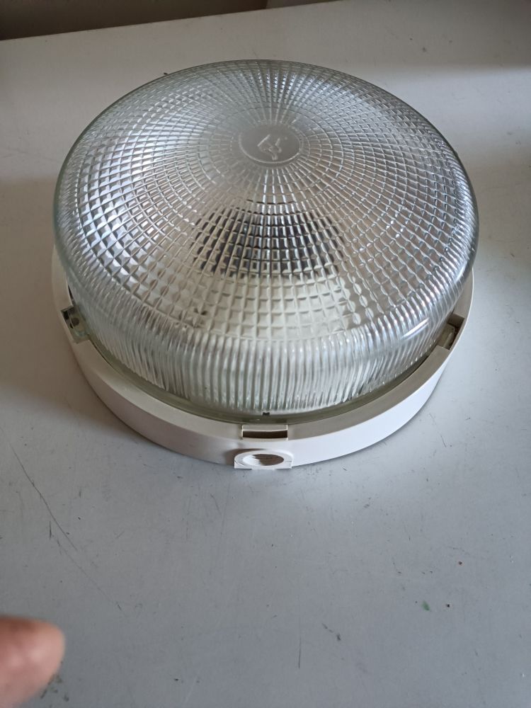 globe pour salle de bain 6 Vourles (69)