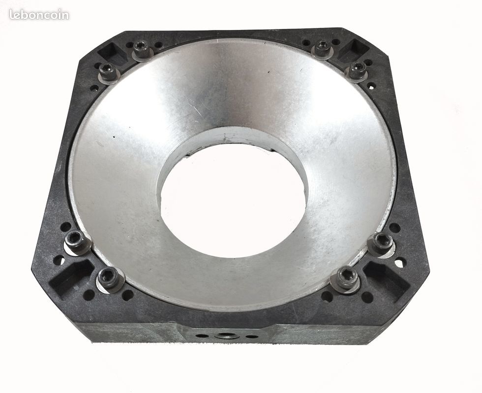 GODARD Adaptateur pour bo�te � lumi�re flash Godard 30 Creil (60)