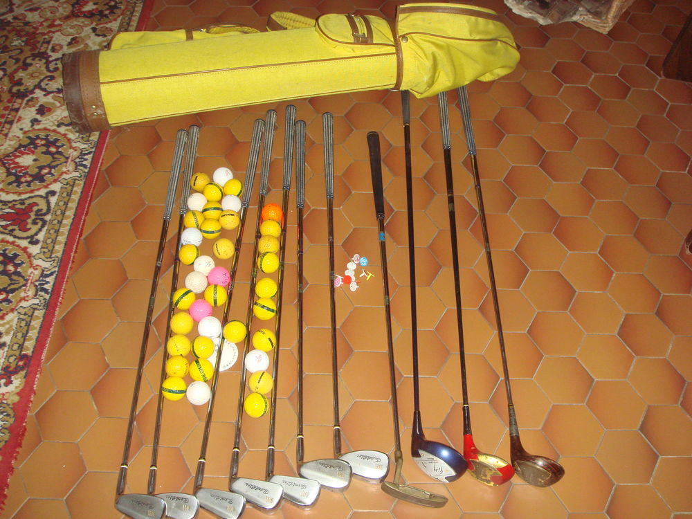 Sac de golf avec clubs en métal et en bois 40 Marle (02)