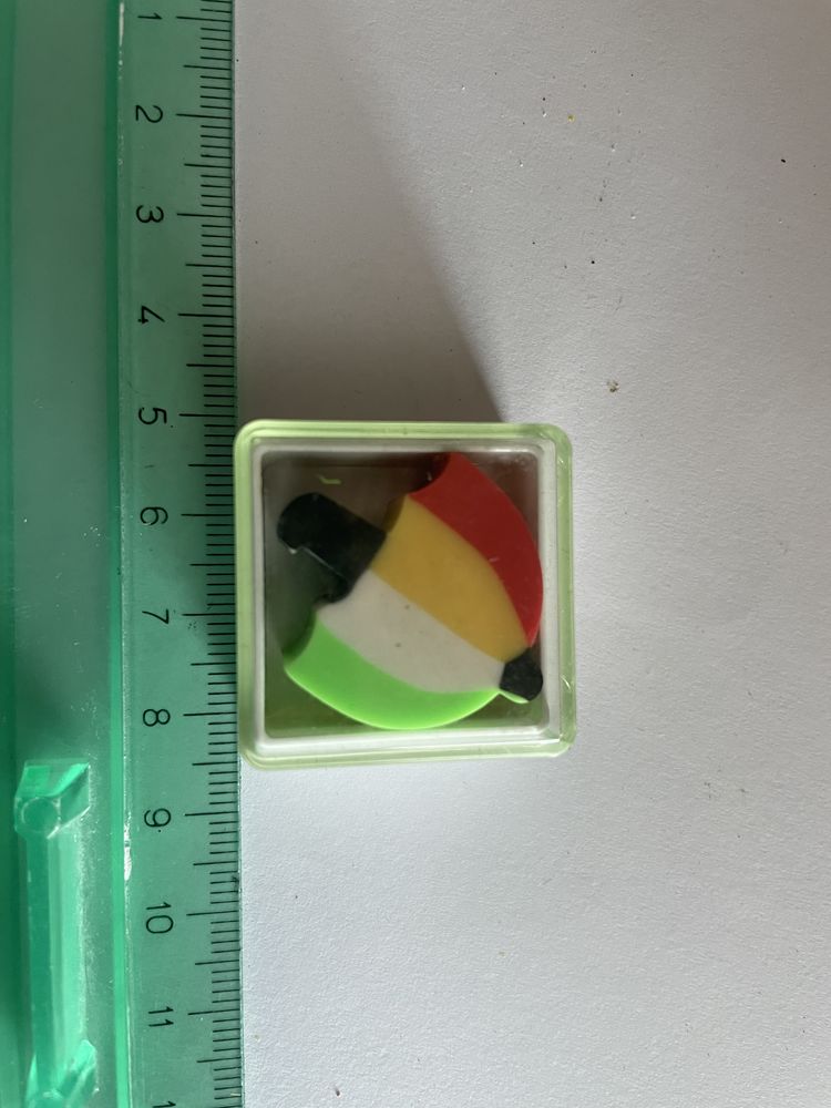 Gomma gomme eraser collection - parapluie 5 Bures-sur-Yvette (91)