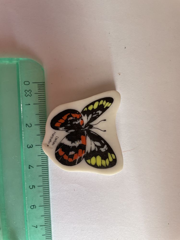 Gomma gomme eraser collection gommes papillon multi-coleur 5 Bures-sur-Yvette (91)