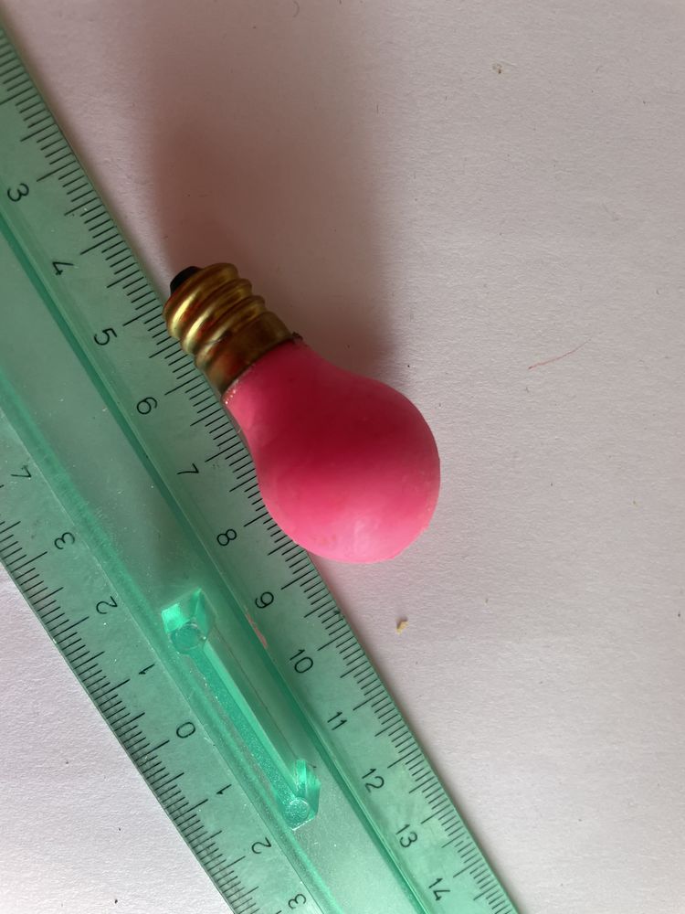 Gomma gomme eraser collection ampoule fucksia 3 Bures-sur-Yvette (91)