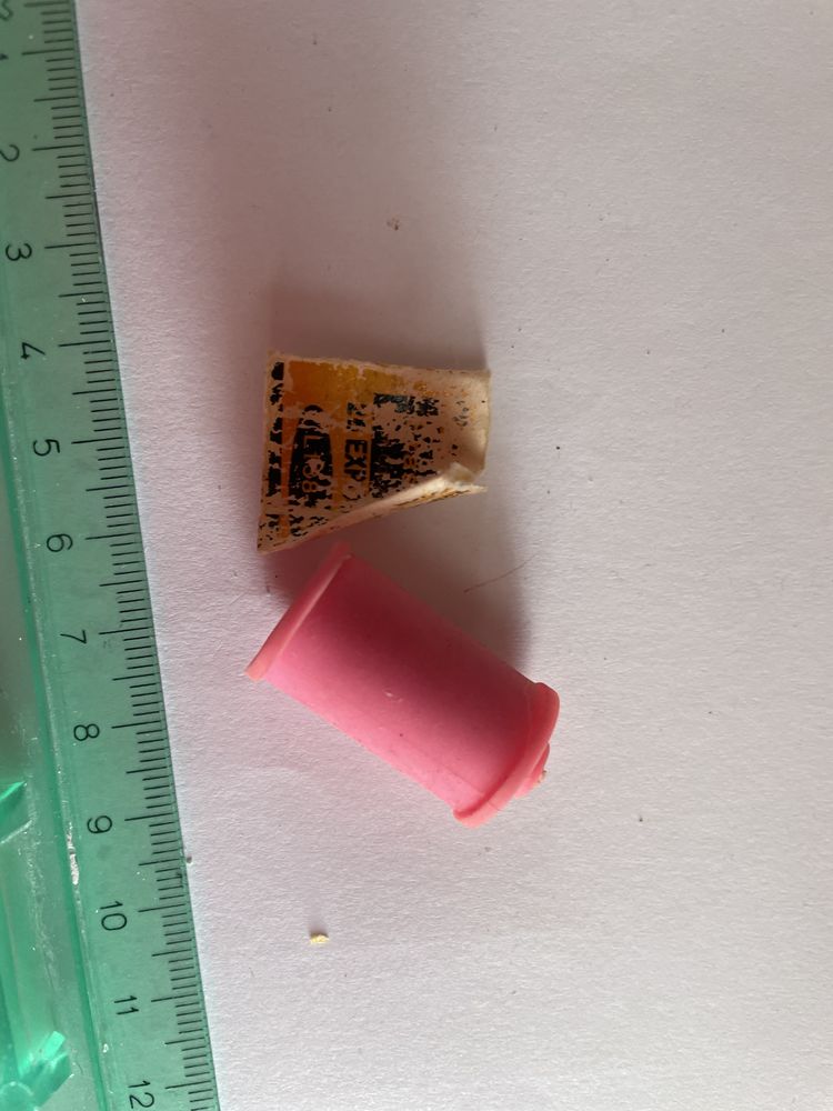 Gomma gomme eraser collection boite rose 2 Bures-sur-Yvette (91)