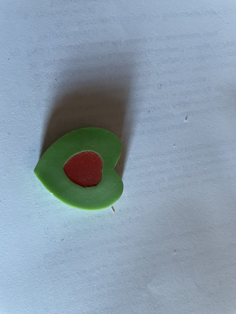 Gomma gomme eraser collection coeur vert et rouge 5 Bures-sur-Yvette (91)