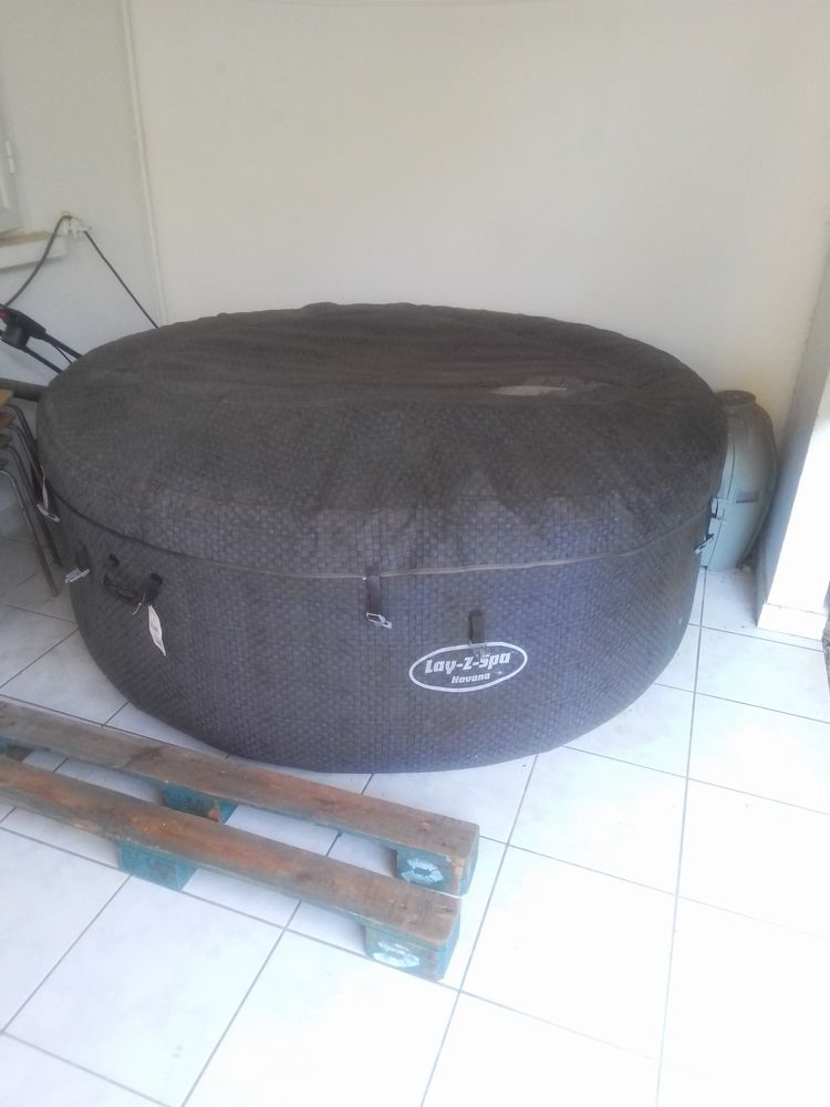 Spa gonflable 200 Saint-Andr� (97)