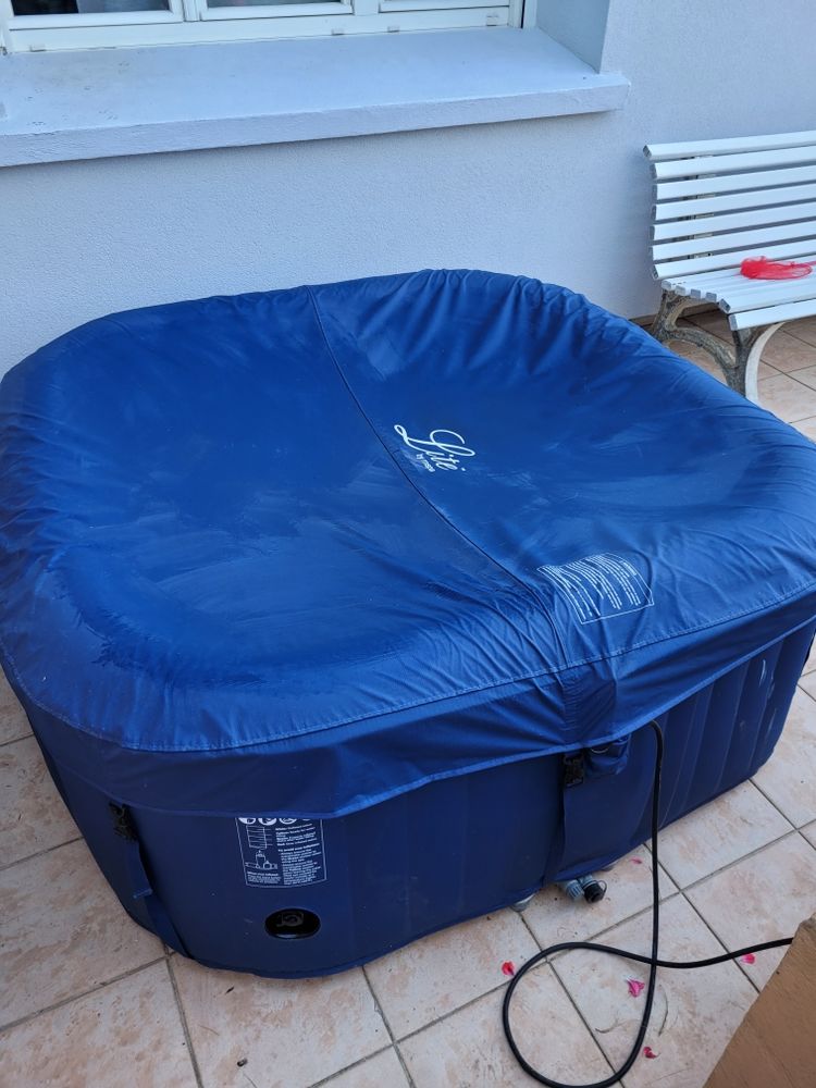 Spa gonflable 130 Saint-L� (50)