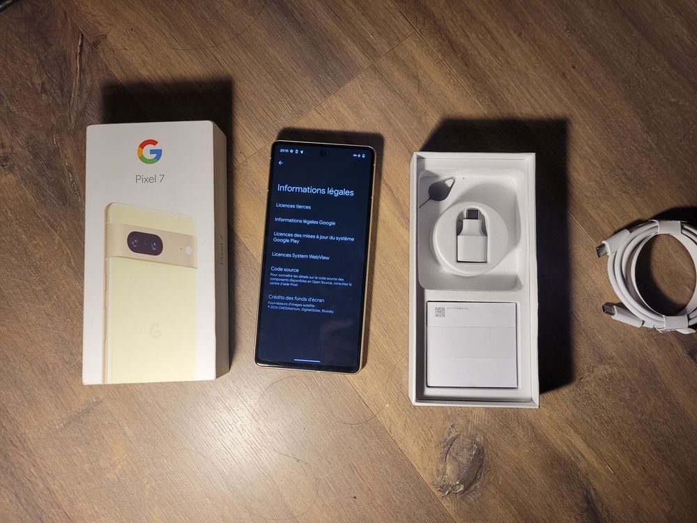Google Pixel 7 comme neuf 225 Nanterre (92)