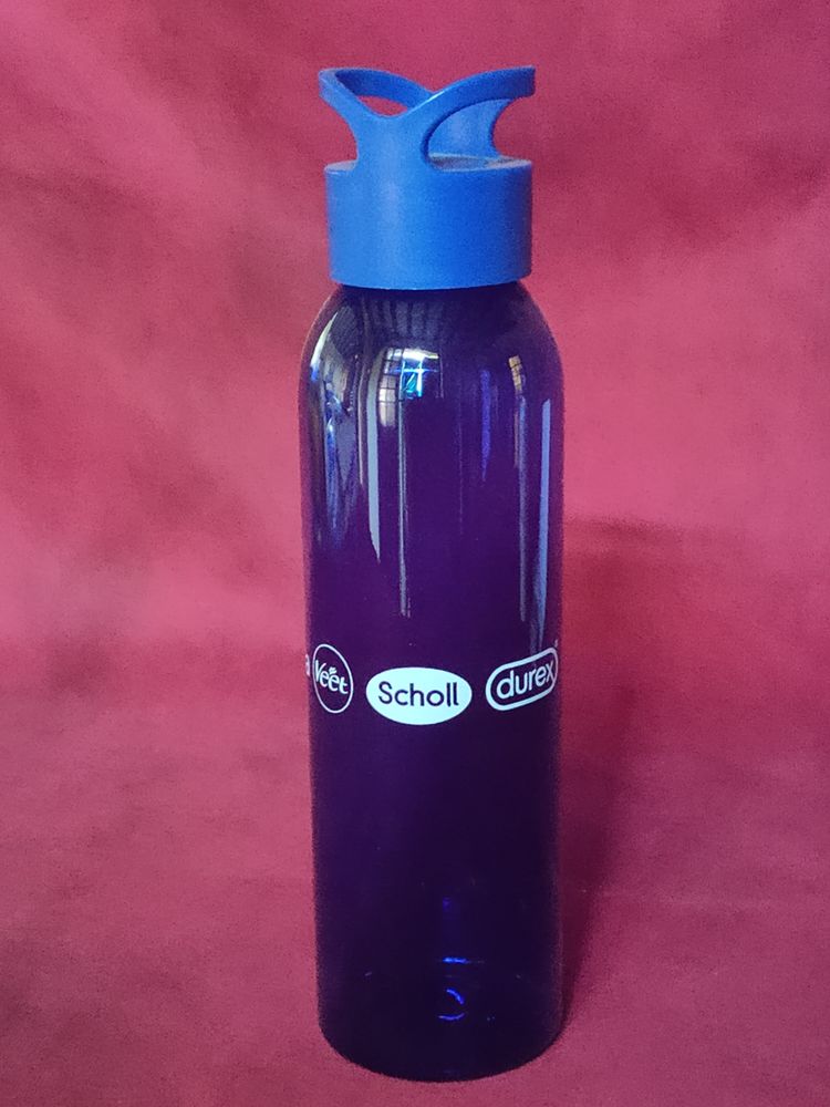 Gourde bleue neuve 4 Avermes (03)