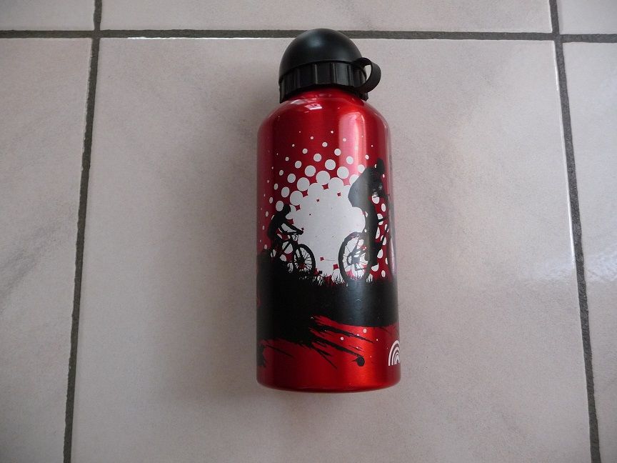 Gourde en m�tal 6 Celles-sur-Belle (79)