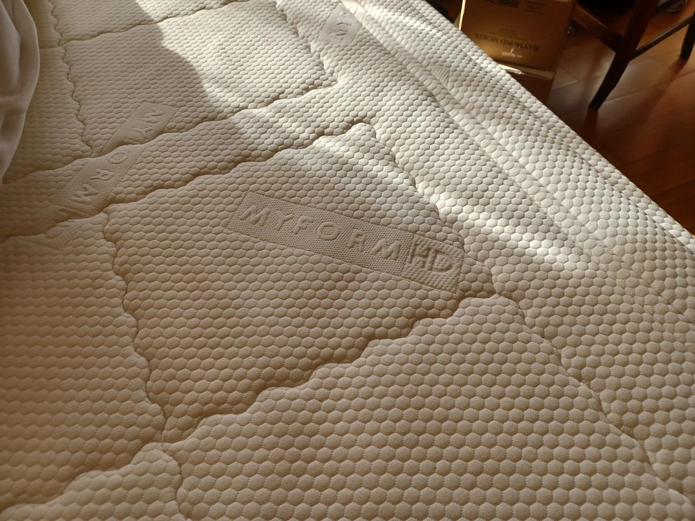 grand lit 160x200 450 Saint-Just-Chaleyssin (38)