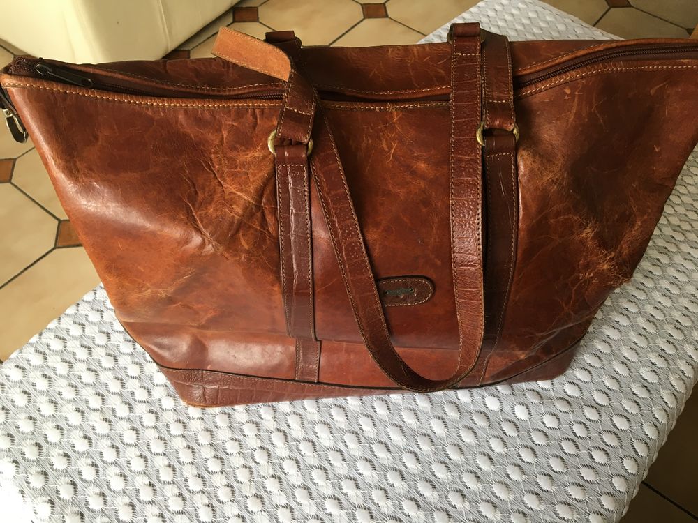 Grand sac ancien tout cuir 45 Paris 13 (75)