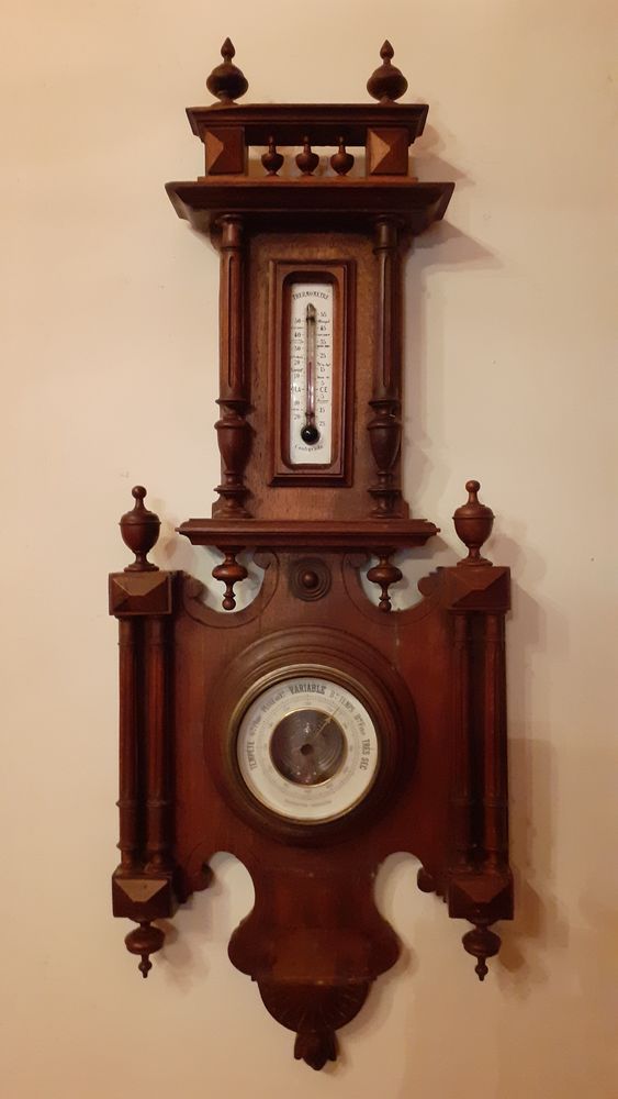 Grand Barom�tre-Thermom�tre 1920 en bois sculpt� 0 Orsay (91)