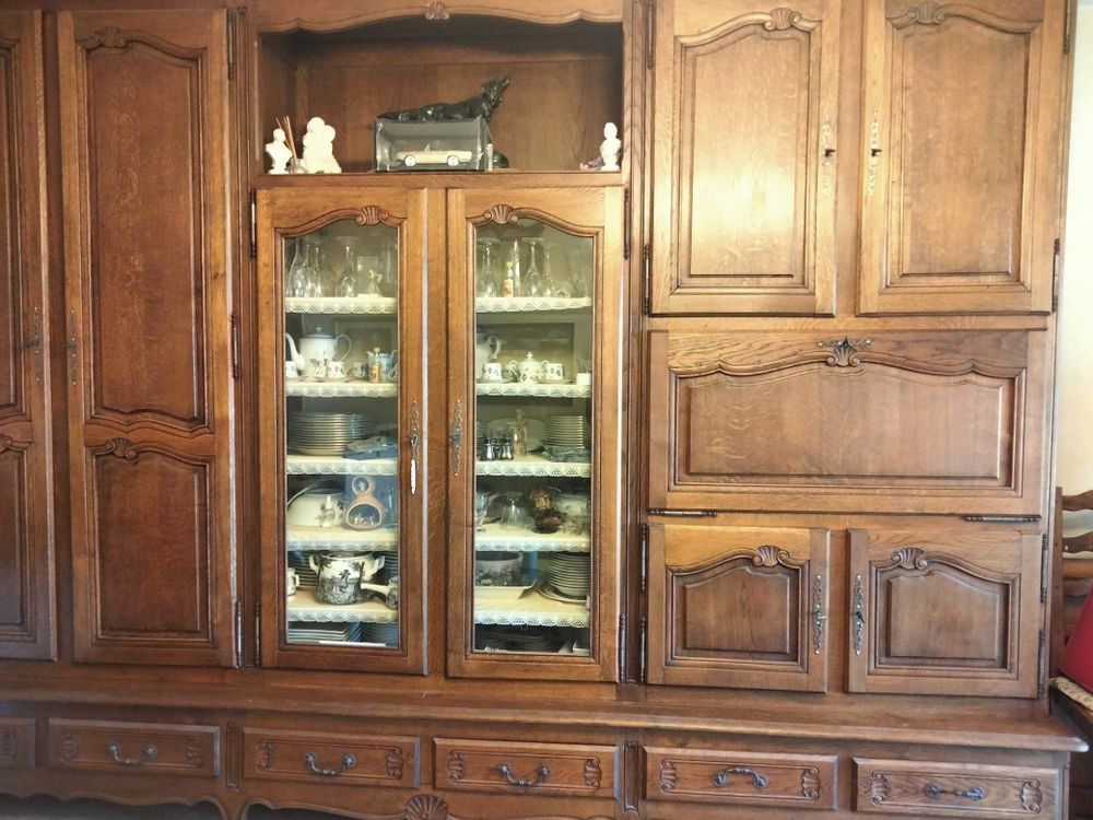 grand buffet en ch�ne massif 300 Nice (06)