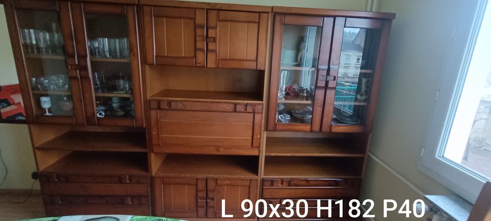 grand buffet de salle � manger 220 Villerupt (54)