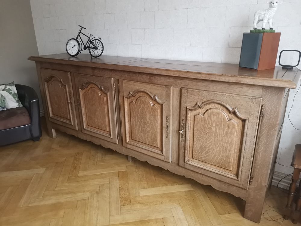 GRAND BUFFET SEUL OU AVEC TABLE ET CHAISES 0 Saint-Valery-sur-Somme (80)