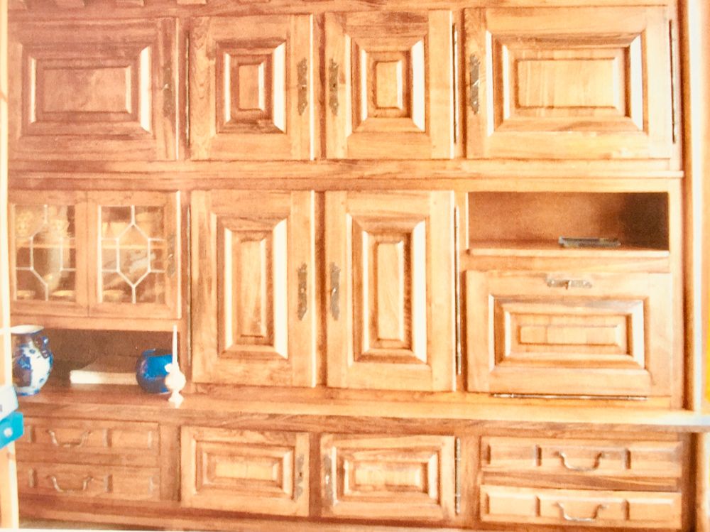 Grand buffet style 400 Les Lilas (93)