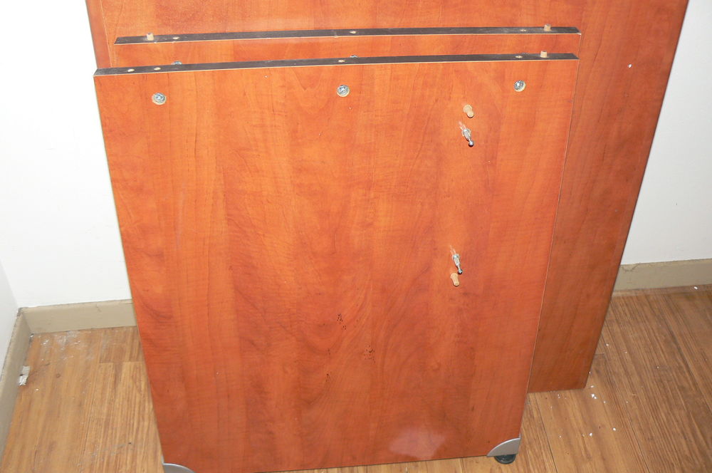 grand     bureau 50 Lillers (62)