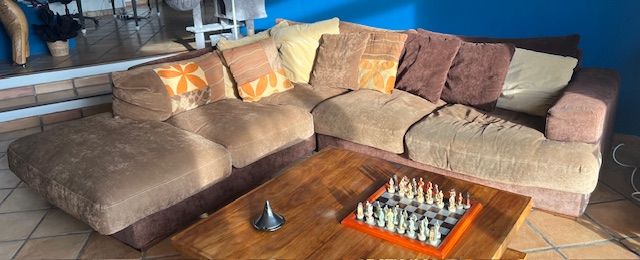 Grand canap� d'angle 5 places 500 Murles (34)