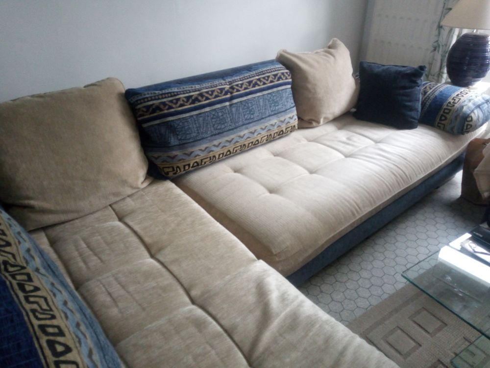 Grand canap� d'angles bleu et beige 350 Saint-Andr�-lez-Lille (59)