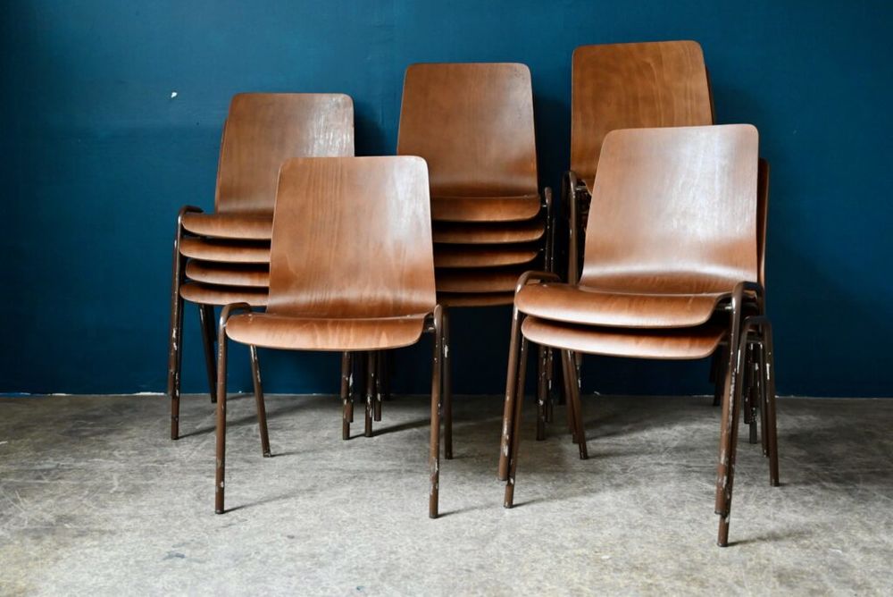 Grand lot de 20 chaises scandinave vintage bistrot 1300 Wintzenheim (68)