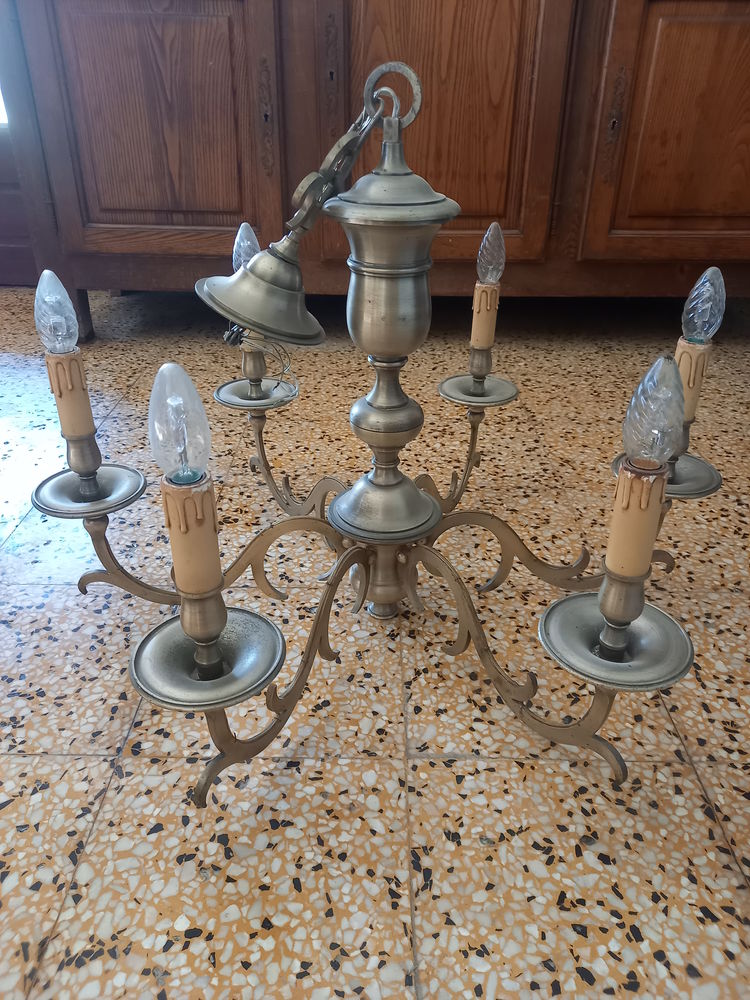 Grand Chandelier en Bronze Argent� neuf : 75 x 70 cms 80 Th�ziers (30)