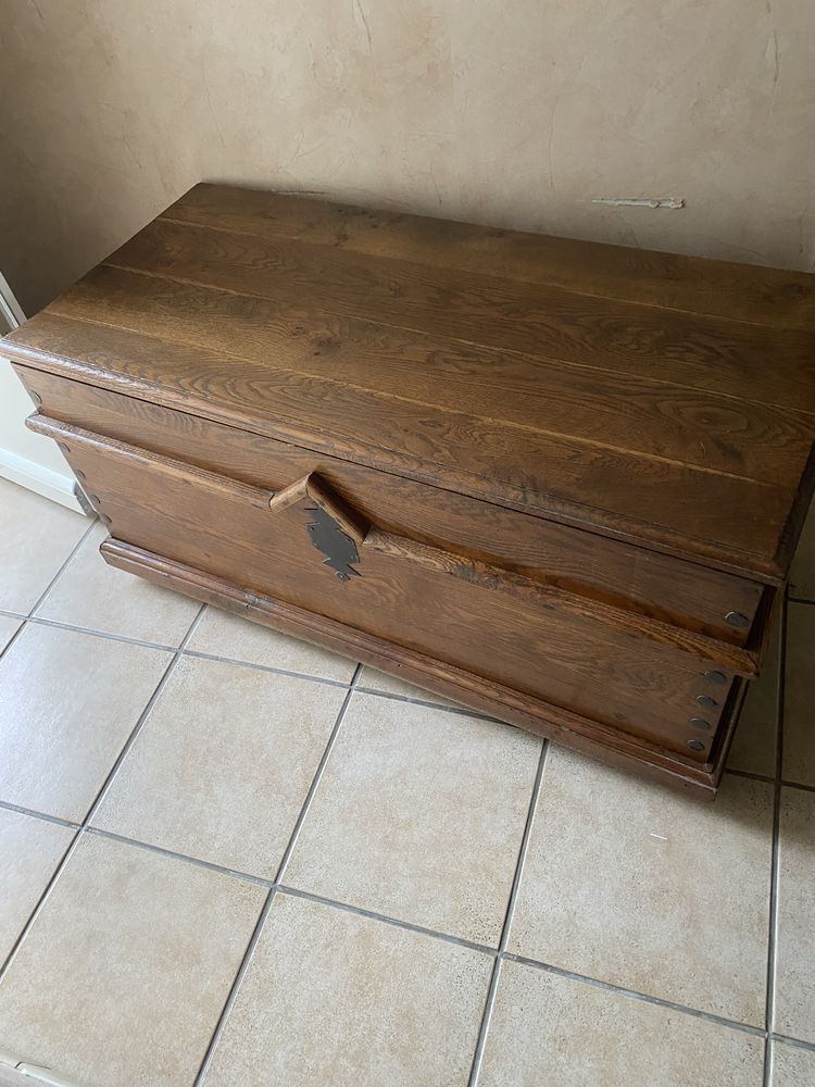 GRAND COFFRE DE RANGEMENT EN BOIS 89 Hendaye (64)