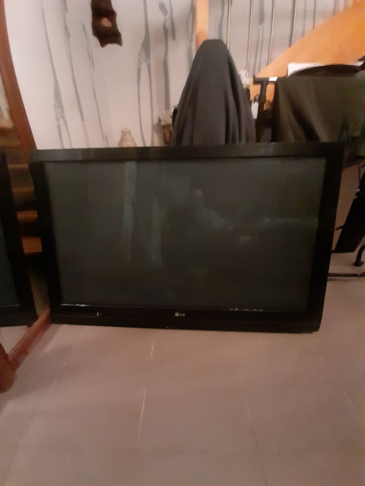 tv grand �cran 127 100 Montauban (82)