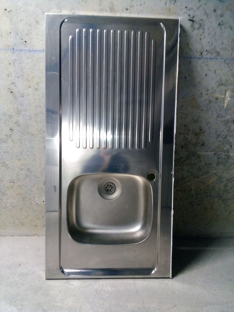 Grand �vier de cuisine neuf en inox 120 / 60. 50 Combs-la-Ville (77)