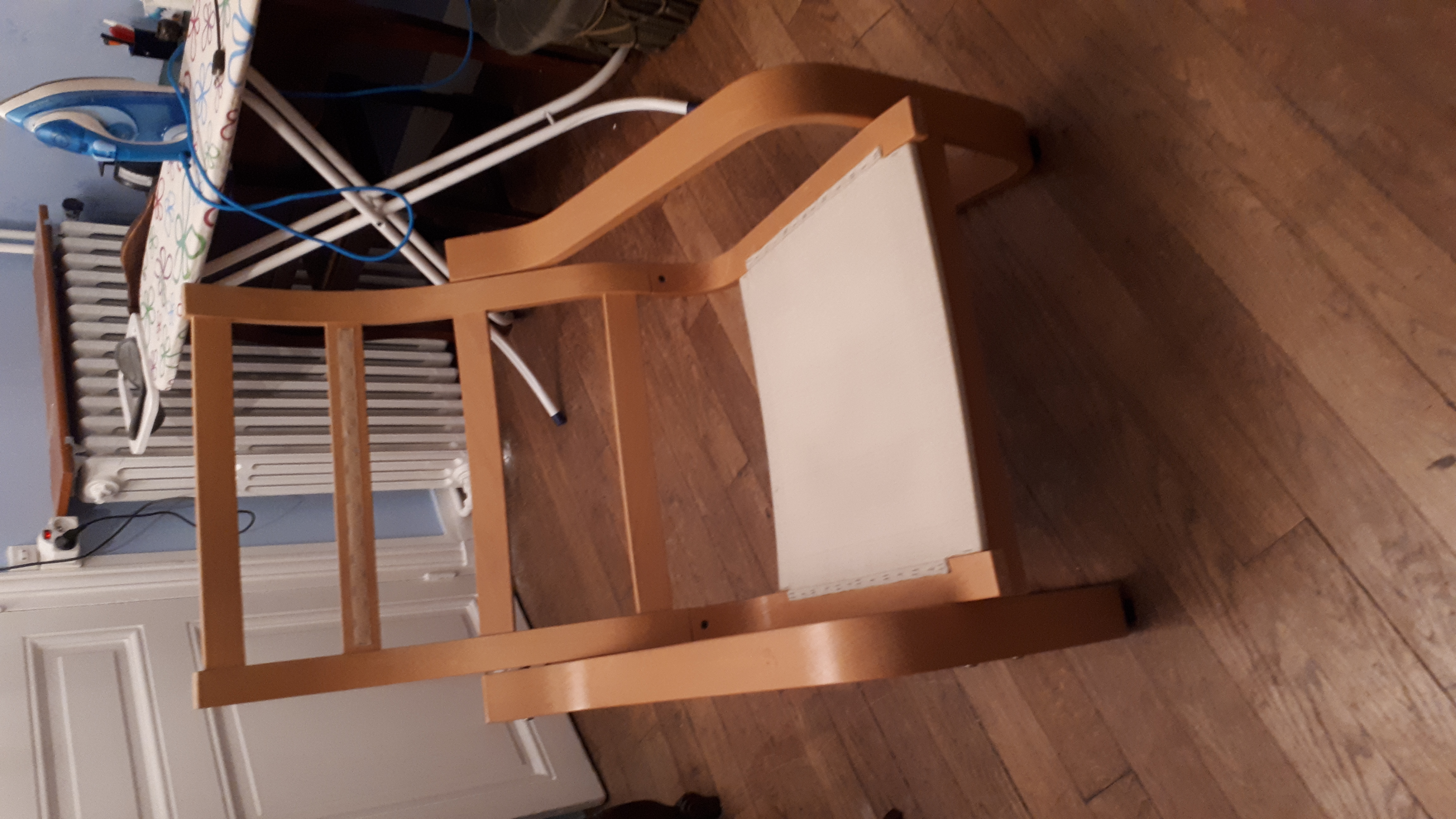 Grand fauteuil en bois 10 Paris 15 (75)