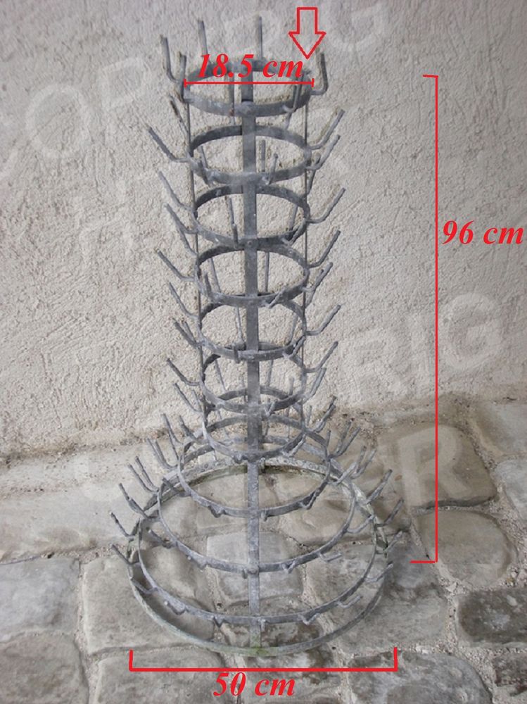 GRAND IF, H�RISSON, �gouttoir � 102 bouteilles vin, champagn 65 Sergines (89)