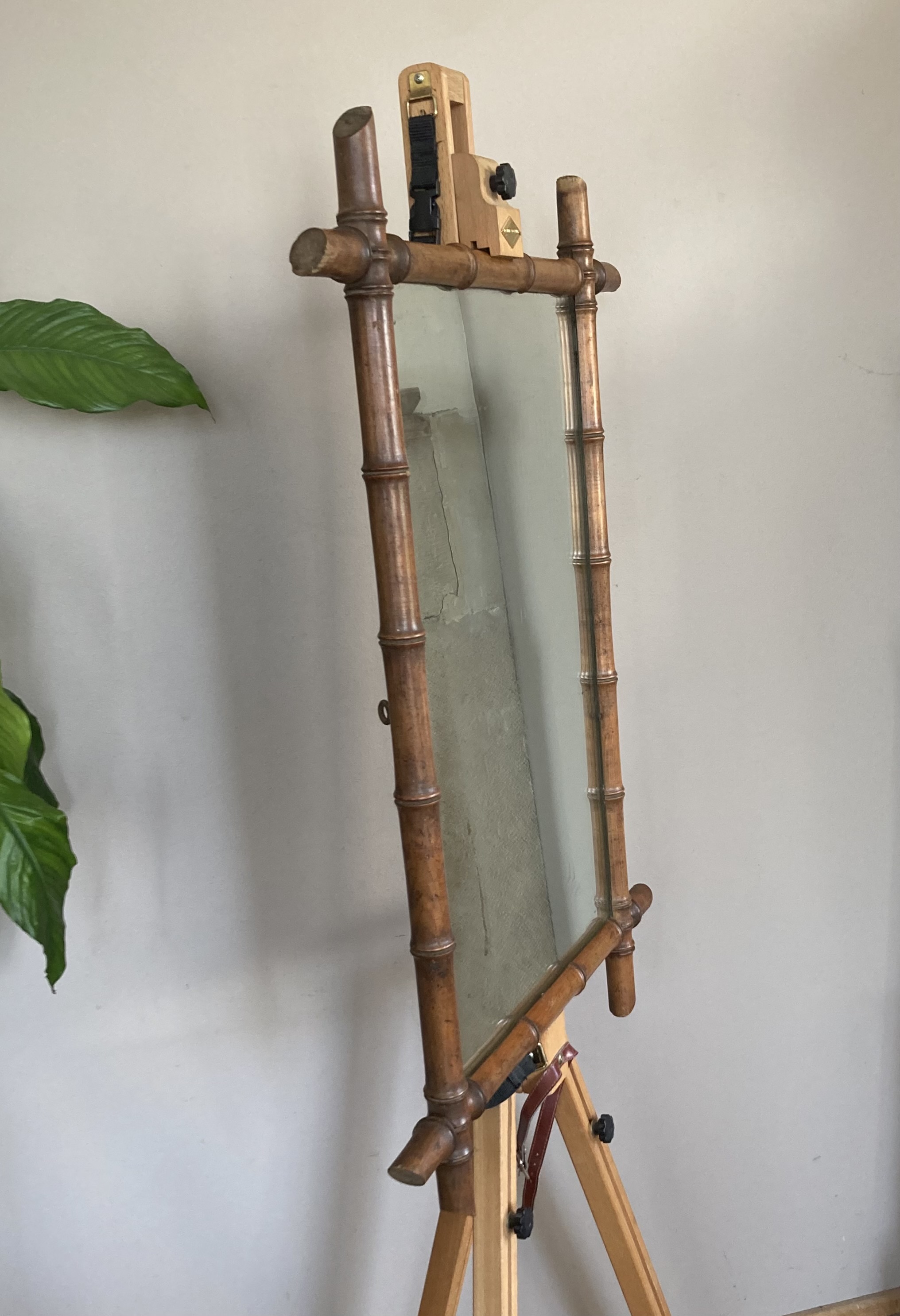 Grand miroir mural en bambou �poque XIXe 69 Auxerre (89)