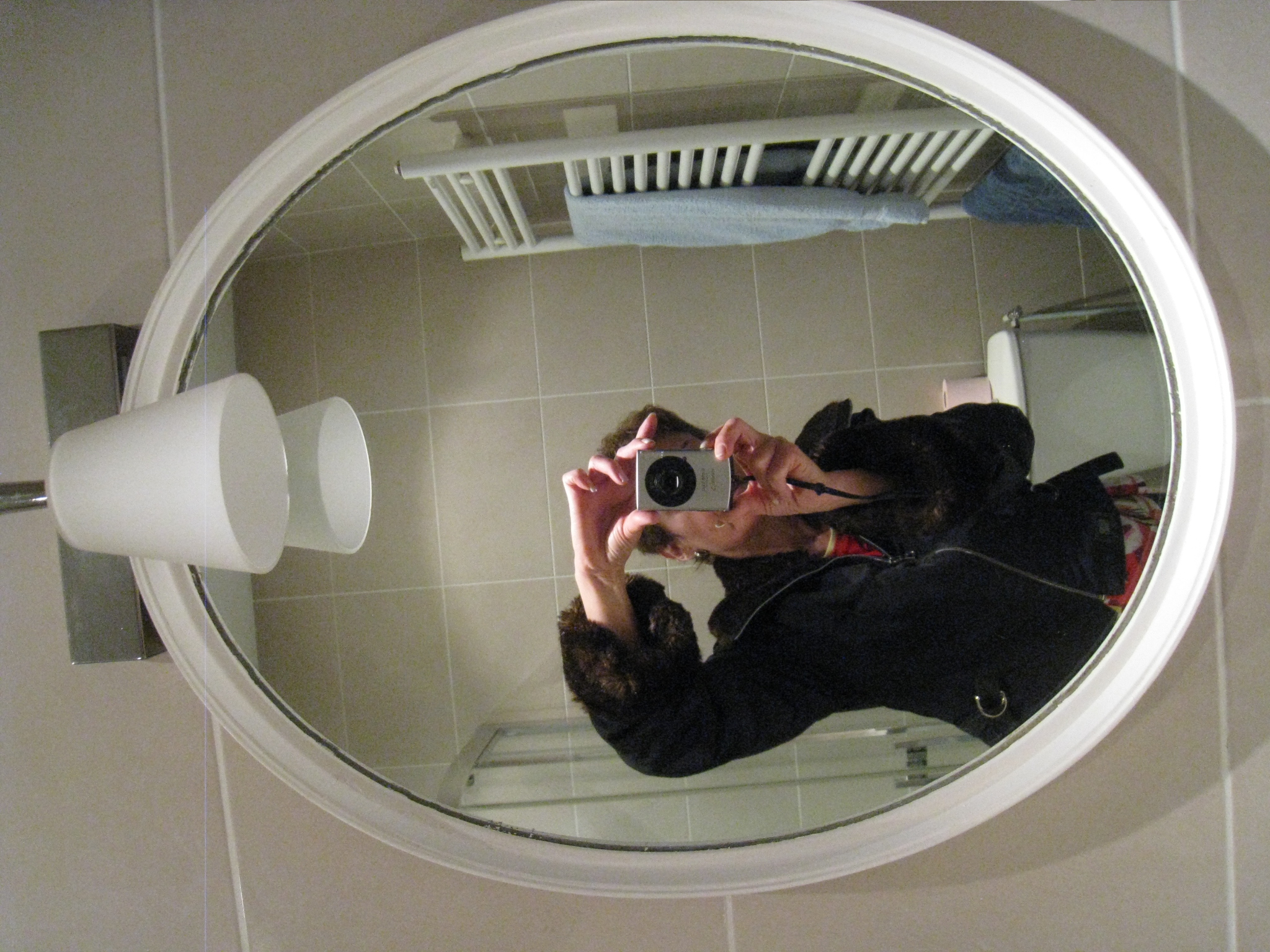 Grand miroir ovale cadre blanc 29 Saint-Ismier (38)