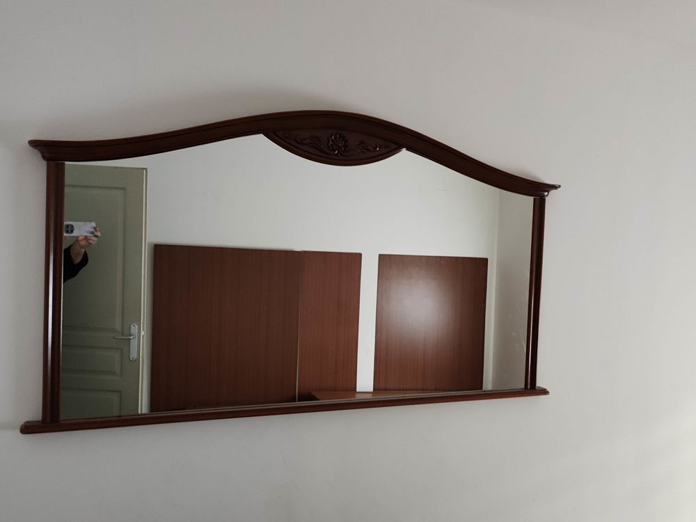 Grand mirroir mural ancien. 180 �lincourt (59)
