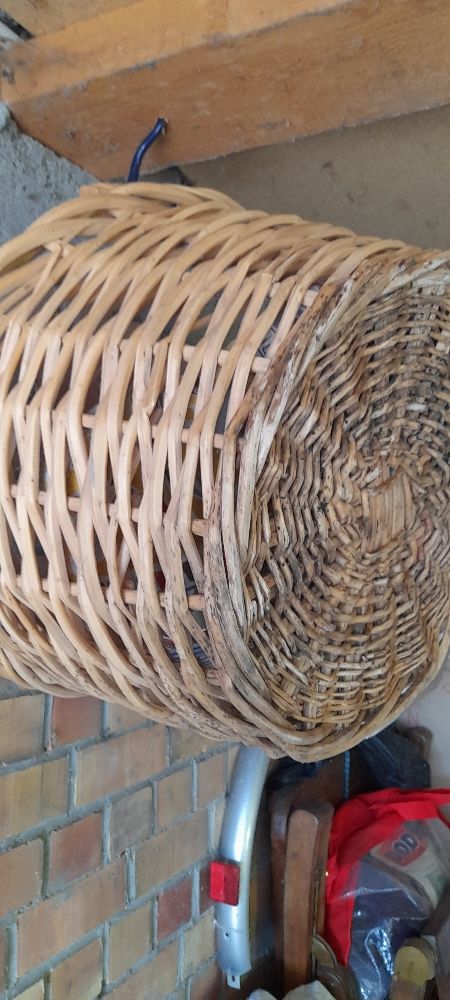 grand  panier  en osier 15 Aniche (59)