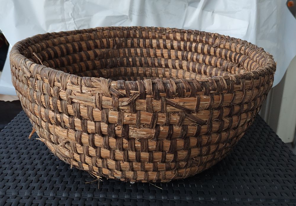 Grand panier rond en osier 25 Laval (53)
