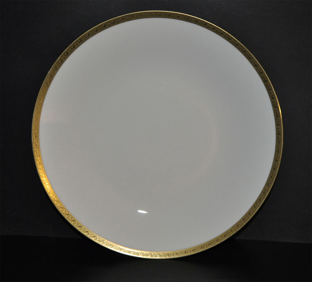 Grand plat creux liseret or l�gumier porcelaine bavaria 10 Orl�ans (45)