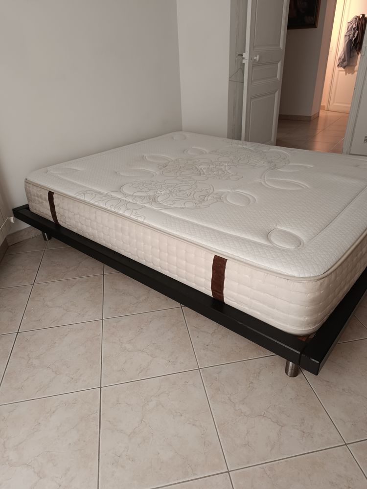 GRAND LIT PLUS MATELAS BIEN-�TRE MEMOIRE DE FORME 420 Nice (06)