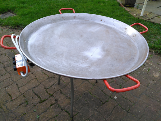 Grand po�le � paella avec bruleur Gaze 130 Ardres (62)