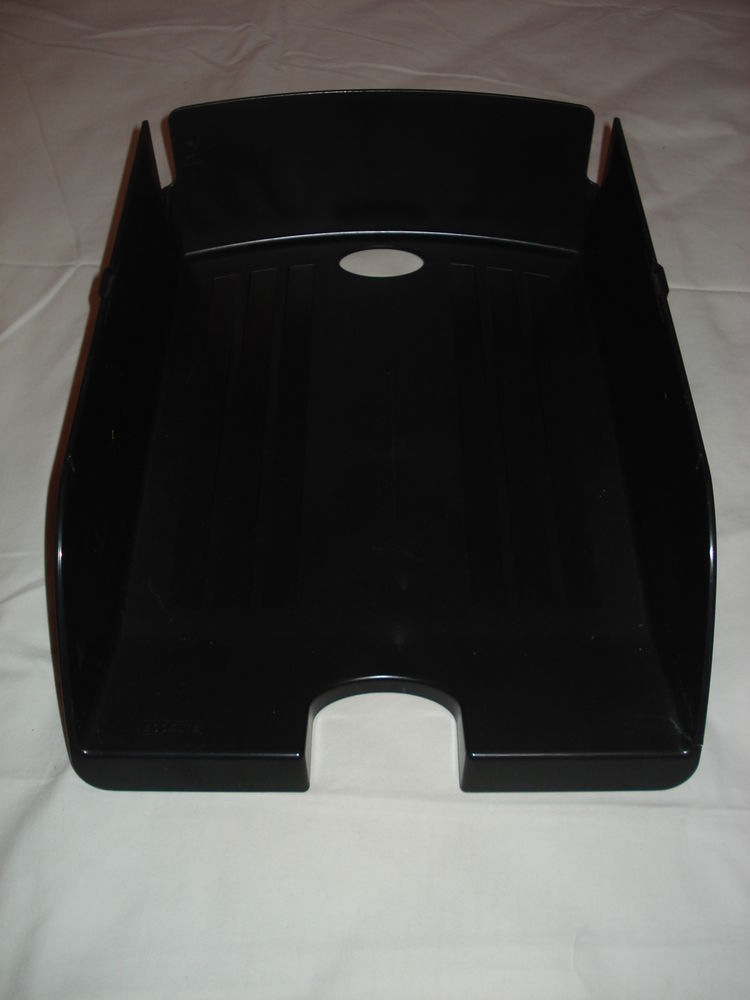 grand bac rectangulaire noir pour rangement courrier/autres 0 M�rignies (59)