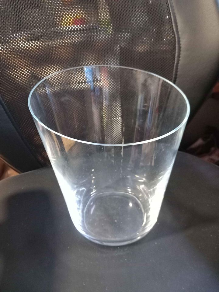 Grand vase en verre 3 La Fert�-sous-Jouarre (77)