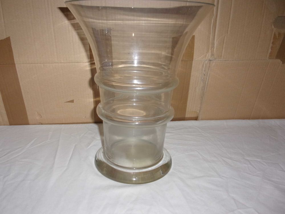 Grand vases en verre	 5 Saint-Andr�-les-Vergers (10)