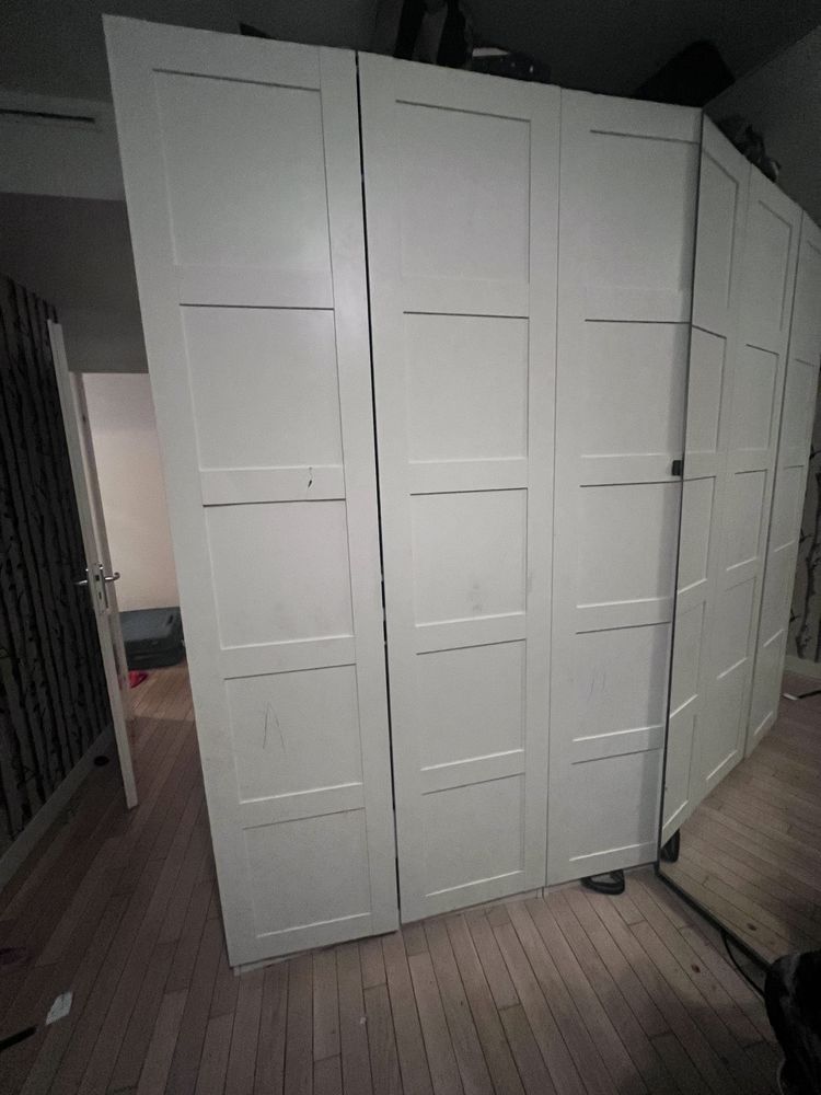 Grande armoire PAX d'angle blanc 3 portes une porte miroir 300 Paris 17 (75)