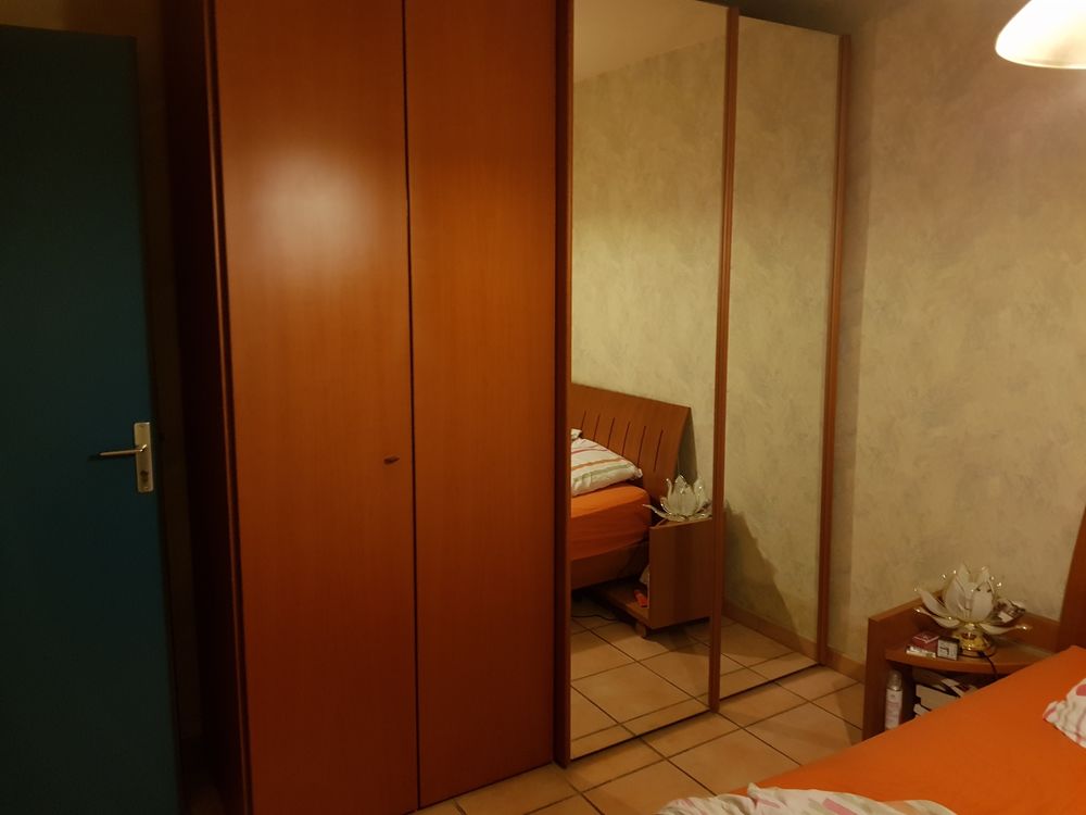 Grande armoire en bois 100 Marseille 4 (13)